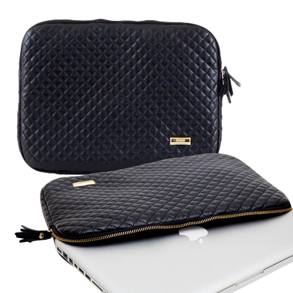 Case Matelassê Aberta